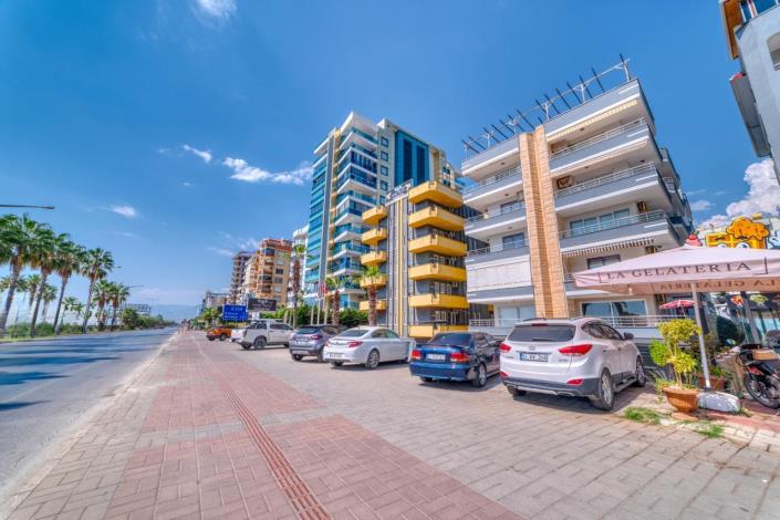 Image No.25-3 Bed Apartment for sale