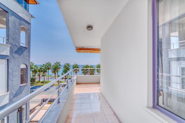 Image No.20-3 Bed Apartment for sale