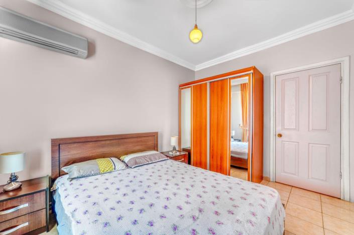 Image No.19-3 Bed Apartment for sale