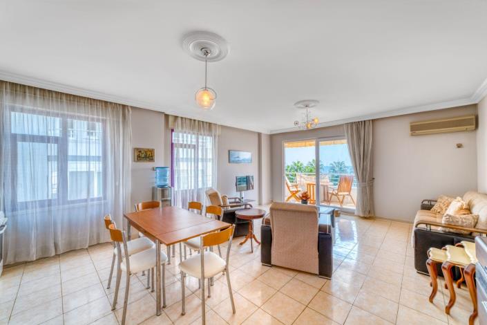 Image No.11-3 Bed Apartment for sale