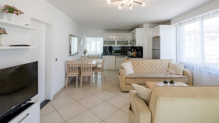 Image No.5-2 Bed Apartment for sale