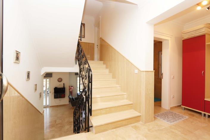 Image No.32-4 Bed Villa for sale