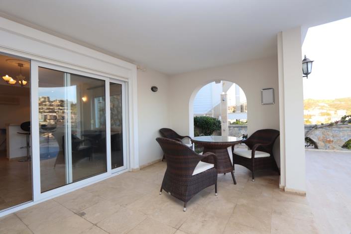 Image No.15-4 Bed Villa for sale