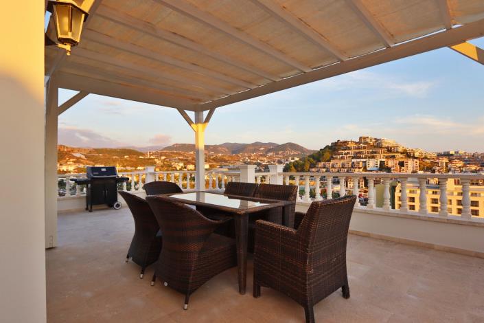 Image No.46-4 Bed Villa for sale