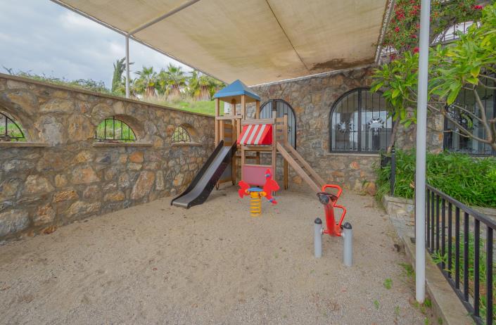 Image No.58-4 Bed Villa for sale