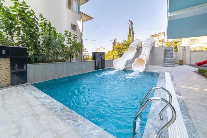 Image No.37-2 Bed Apartment for sale