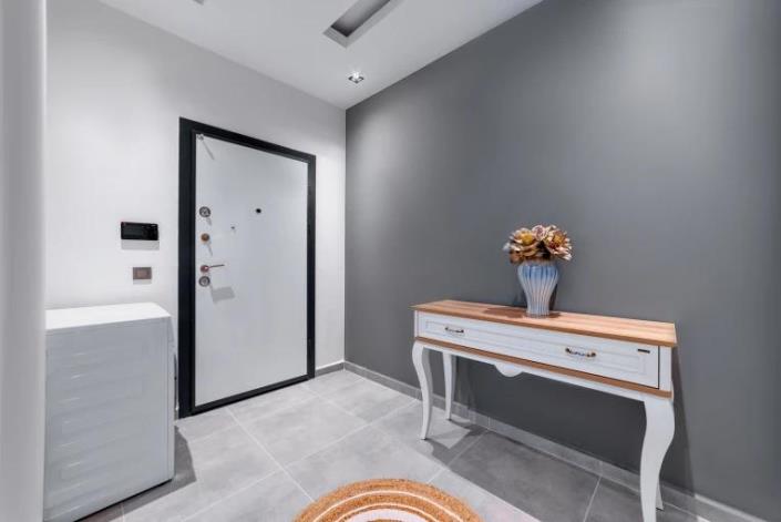 Image No.10-2 Bed Apartment for sale