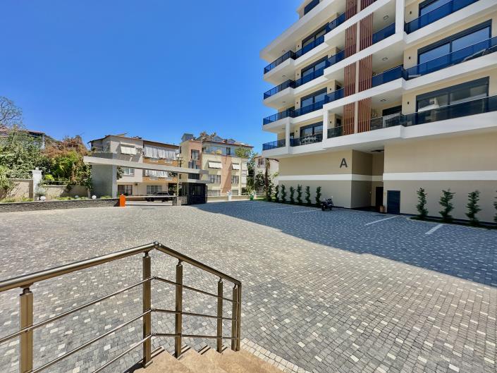 Image No.3-3 Bed Apartment for sale