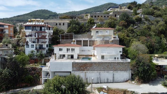 Image No.2-3 Bed Villa for sale