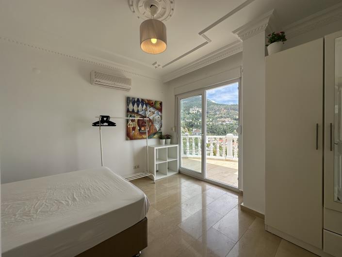 Image No.7-3 Bed Villa for sale