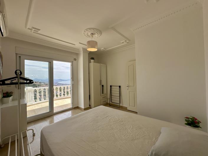 Image No.8-3 Bed Villa for sale