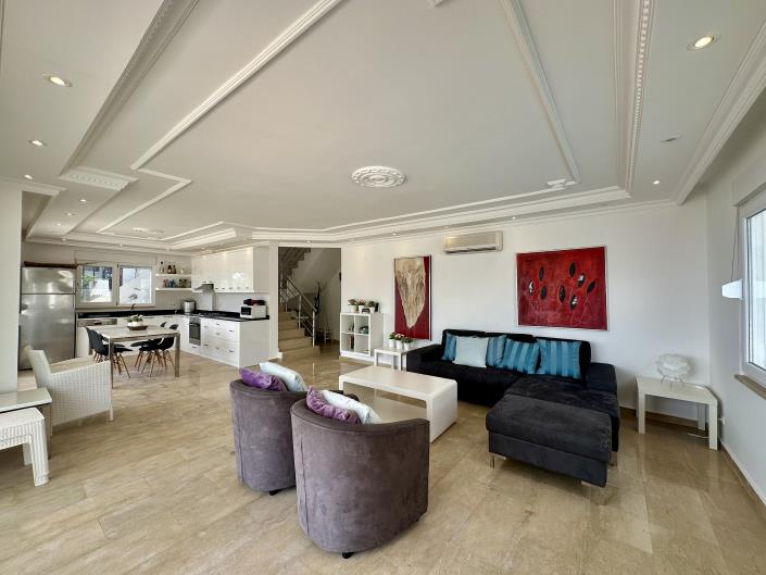 Image No.22-3 Bed Villa for sale