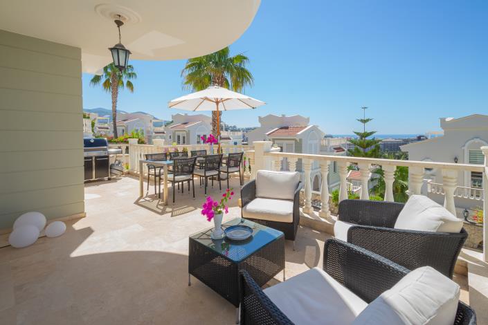 Image No.3-Villa de 4 chambres à vendre à Konakli