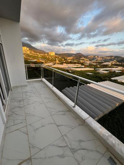 Image No.27-4 Bed Duplex for sale