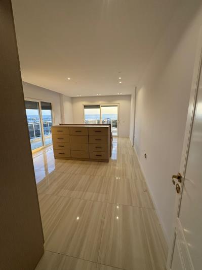 Image No.41-4 Bed Duplex for sale