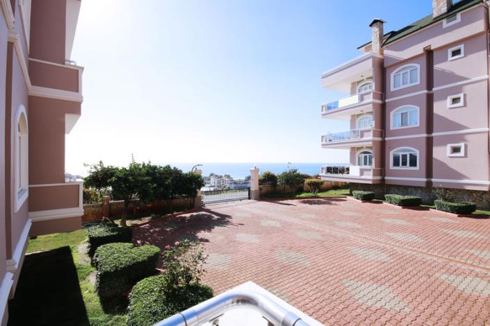 Image No.27-3 Bed Apartment for sale