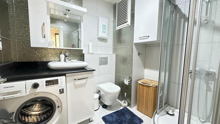 Image No.27-2 Bed Apartment for sale