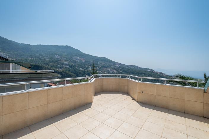 Image No.16-3 Bed Apartment for sale