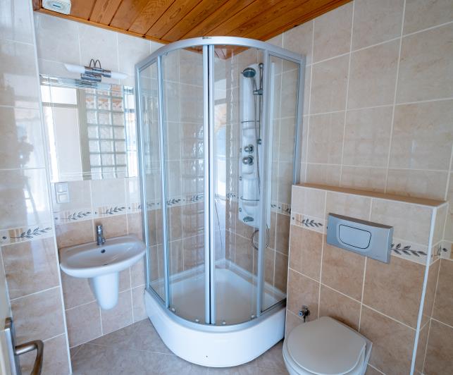 Image No.19-3 Bed Apartment for sale