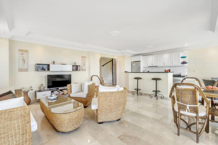 Image No.9-3 Bed Duplex for sale