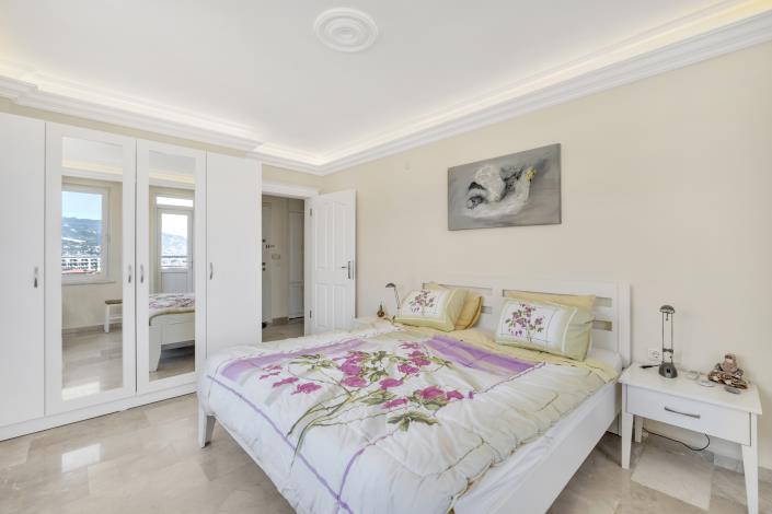 Image No.19-3 Bed Duplex for sale