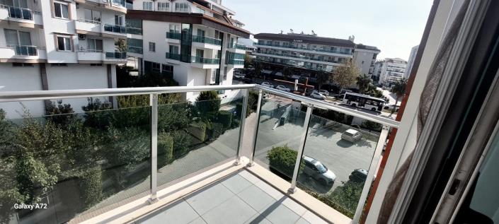 Image No.20-2 Bed Apartment for sale