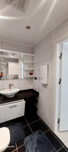 Image No.21-2 Bed Apartment for sale