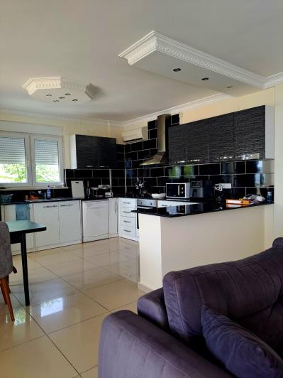 Image No.5-3 Bed Villa for sale