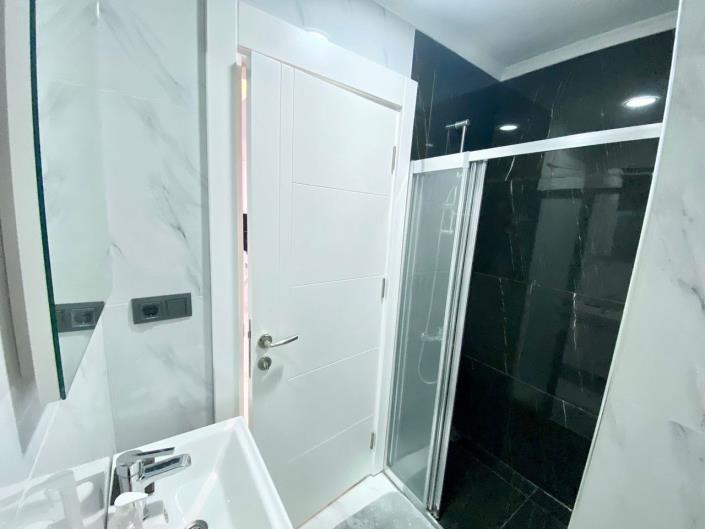 Image No.9-1 Bed Apartment for sale