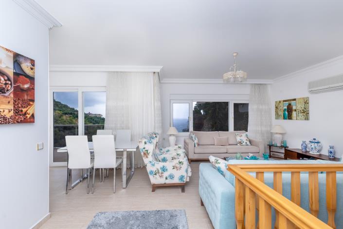 Image No.33-3 Bed Duplex for sale