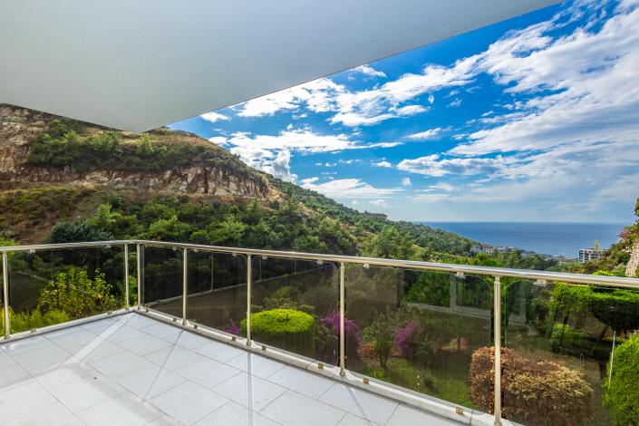 Image No.38-3 Bed Duplex for sale