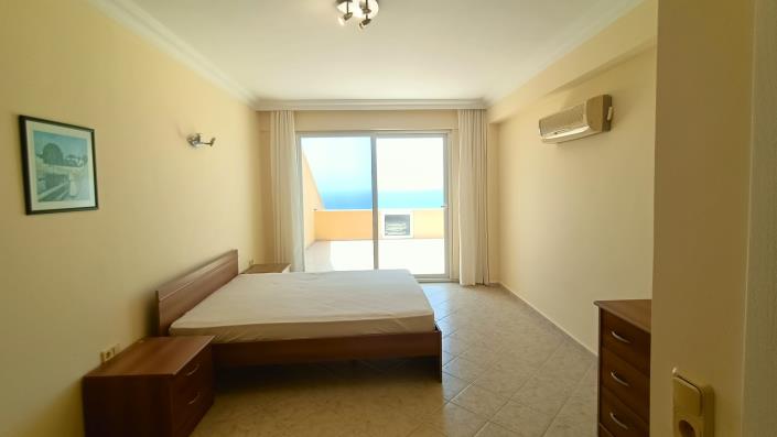 Image No.28-4 Bed Villa for sale