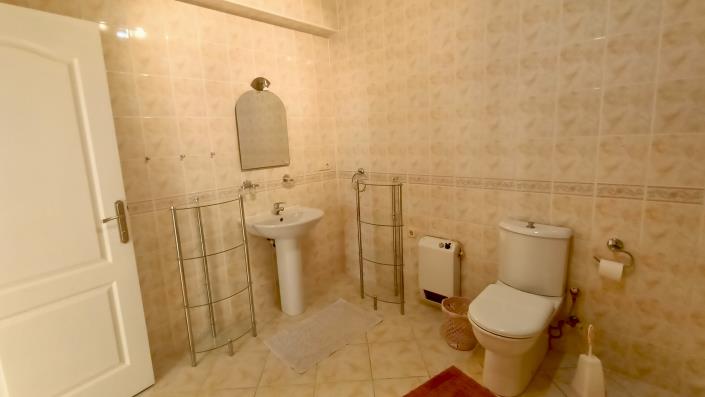 Image No.16-4 Bed Villa for sale