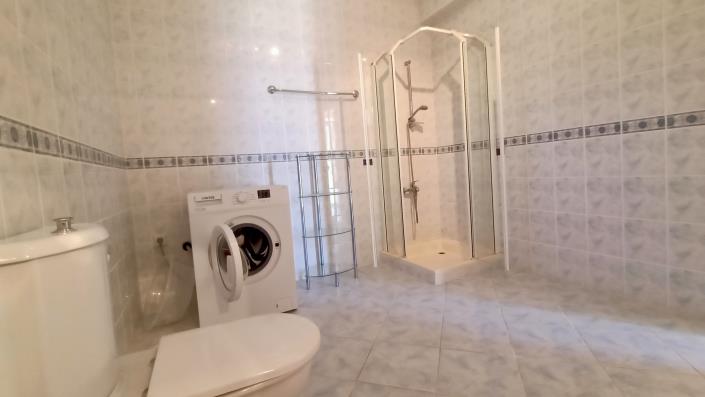 Image No.30-4 Bed Villa for sale