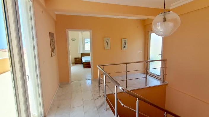 Image No.32-4 Bed Villa for sale