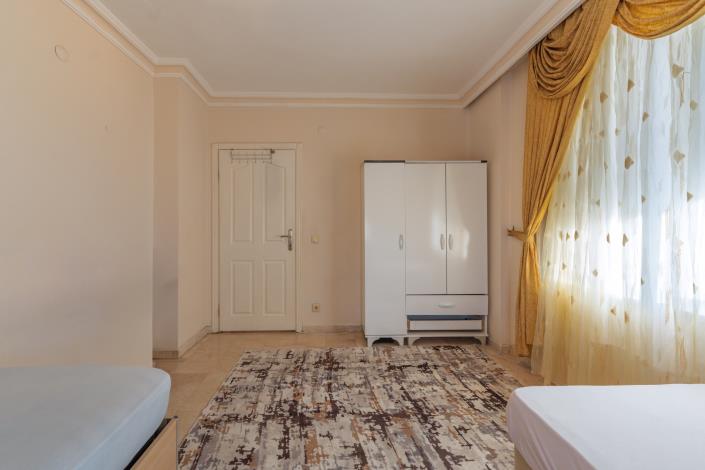 Image No.16-2 Bed Apartment for sale