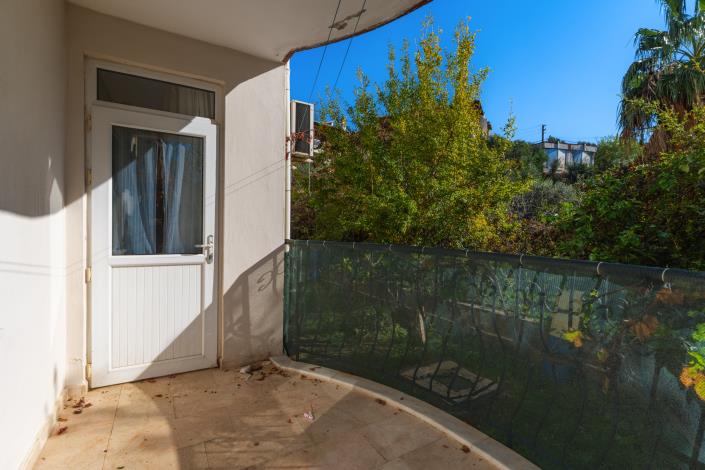 Image No.20-2 Bed Apartment for sale