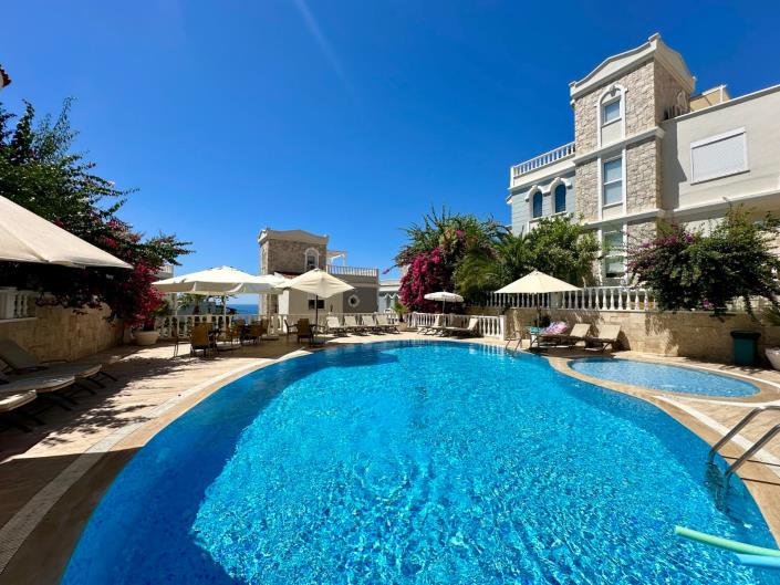 Image No.16-2 Bed Apartment for sale