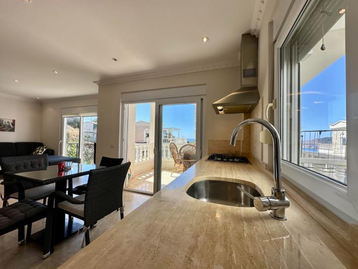 Image No.14-2 Bed Apartment for sale