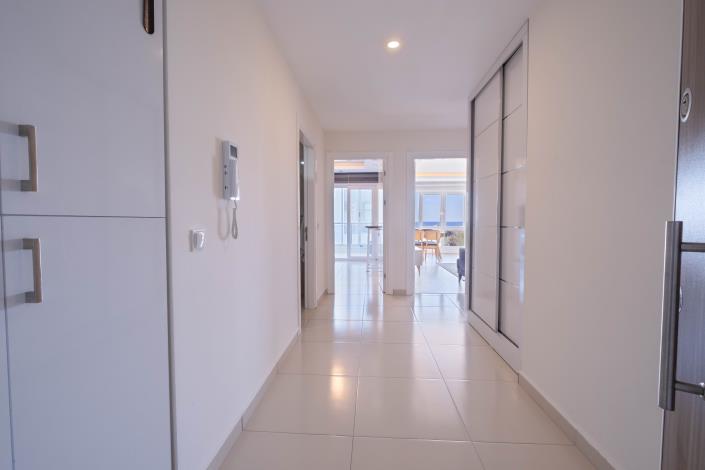 Image No.30-2 Bed Apartment for sale