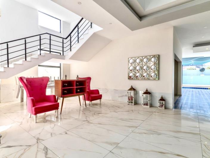 Image No.15-1 Bed Apartment for sale