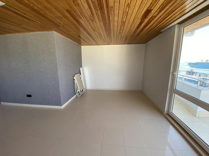 Image No.38-3 Bed Duplex for sale