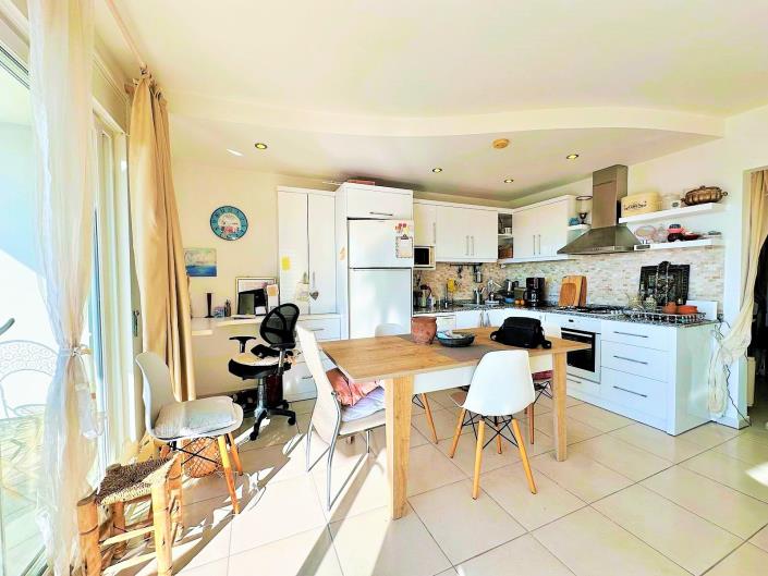 Image No.19-2 Bed Duplex for sale