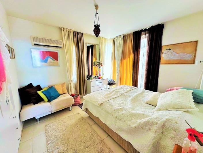 Image No.37-2 Bed Duplex for sale