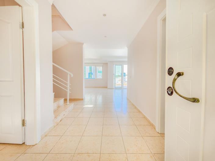 Image No.6-Villa de 4 chambres à vendre à Kargicak