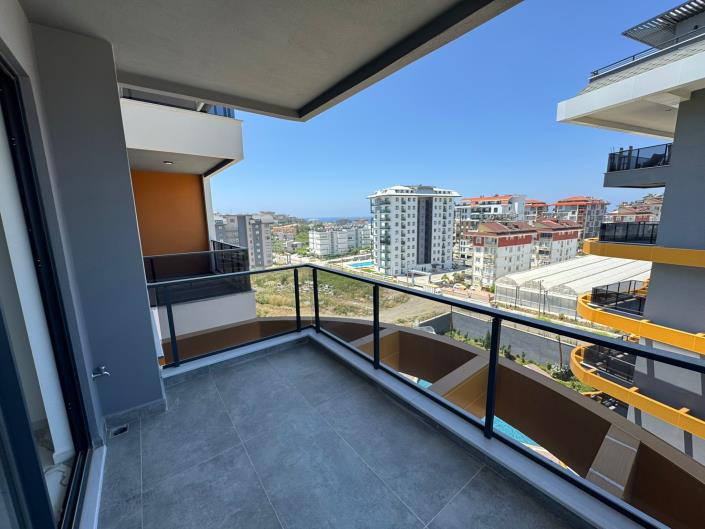 Image No.28-2 Bed Apartment for sale