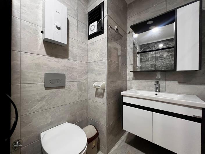 Image No.13-1 Bed Apartment for sale