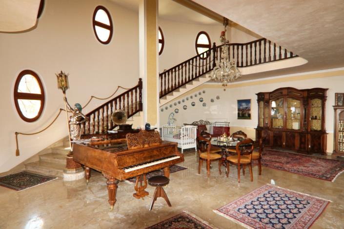 Image No.9-Villa de 4 chambres à vendre à Eboli