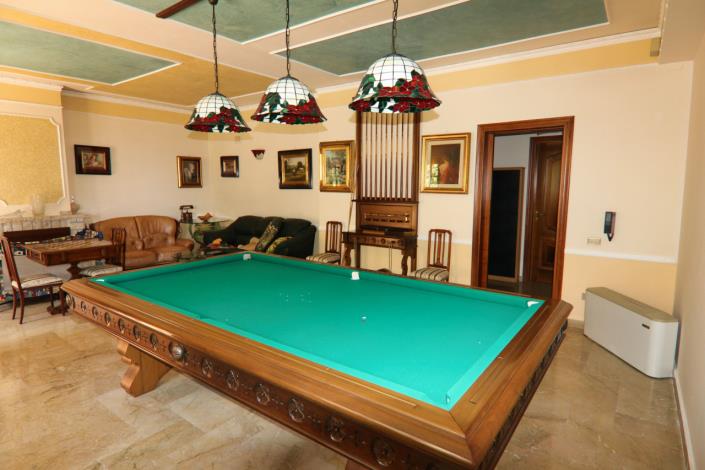 Image No.57-Villa de 4 chambres à vendre à Eboli