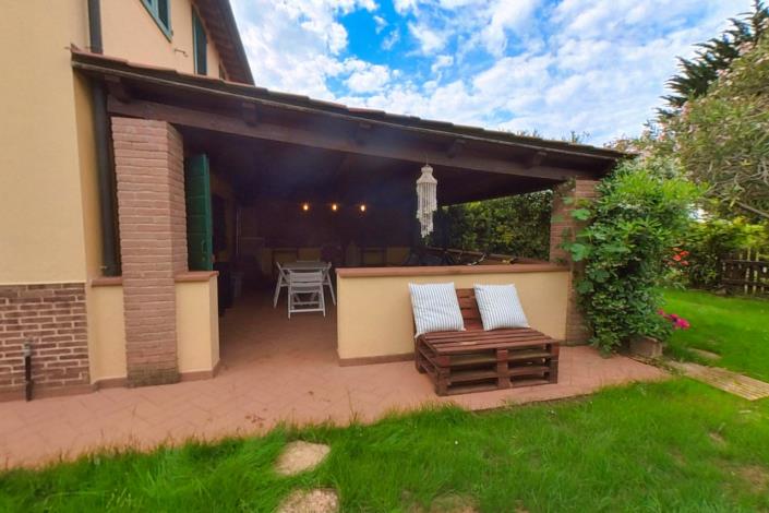 Image No.4-Appartement de 1 chambre à vendre à Cecina